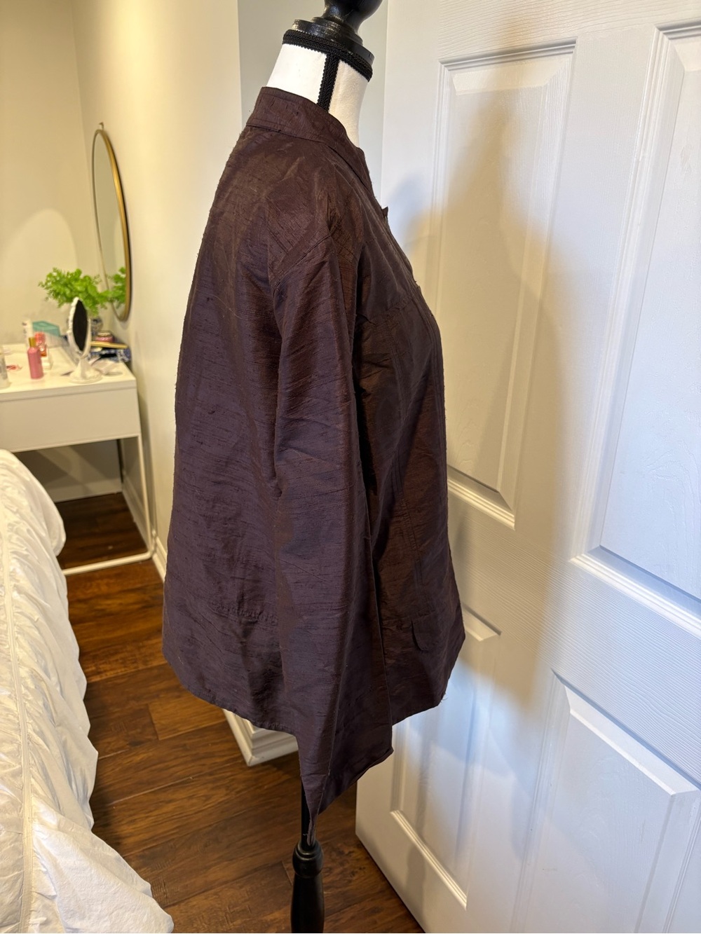 Chico’s 100% Silk Brown Shimmer Jacket Blazer Size 3 - Picture 3 of 6